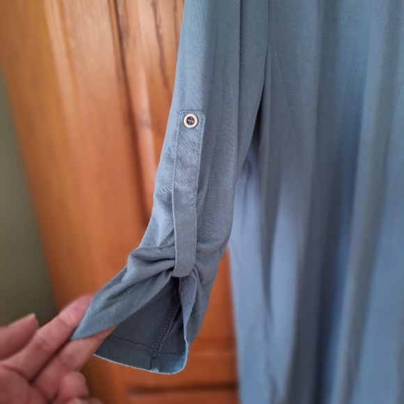 Lane Bryant Women’s V Neck Pullover Jersey Stretch Tunic Top Roll Tab Sl… - Picture 2 of 4